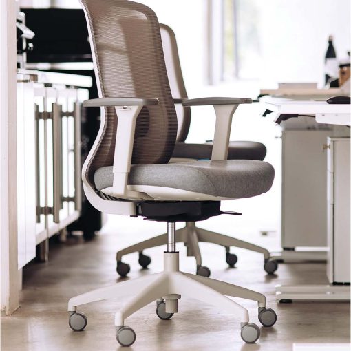 Buro Elan Chair With Arms - Image 8