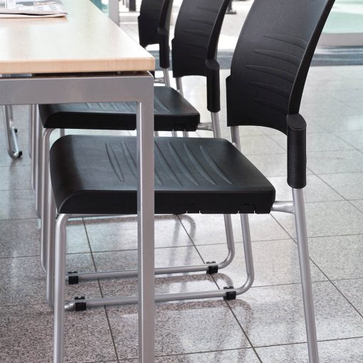 Buro Pronto Sled Chair | In-Situ From Side