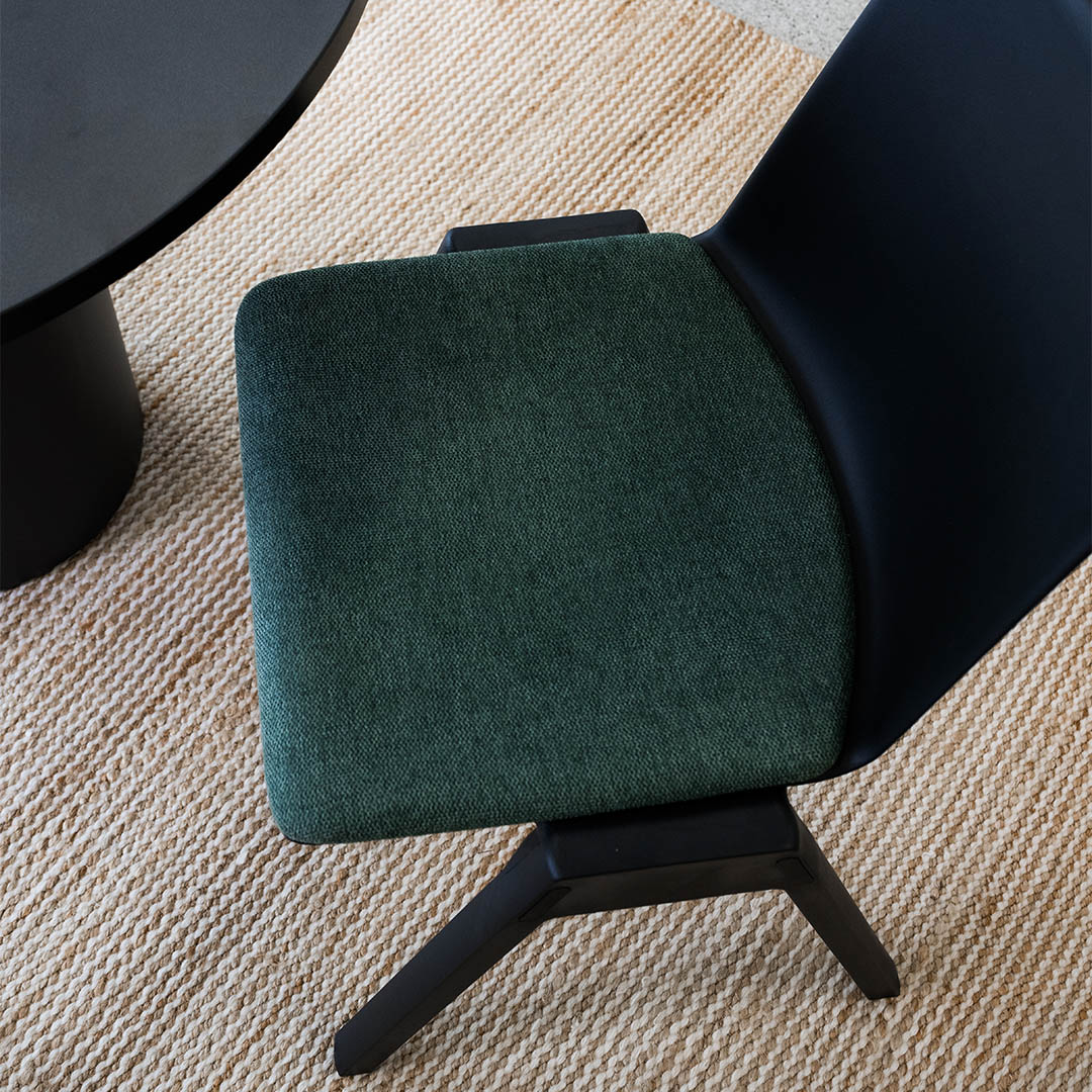 Academy stacking chair black seat emerald green seat pad no tablet arm in-situ