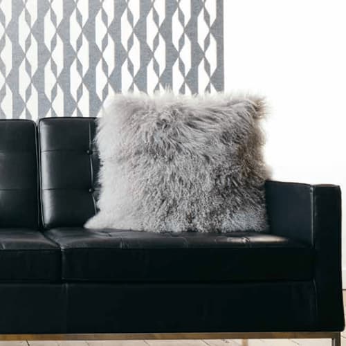 Autex Cascade Hanging Screen – Expanding